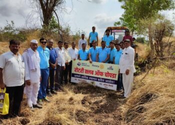 जलसंवर्धनाकरीता रोटरी क्लब एक पाऊल पुढे; आडगांव येथील नाला खोलीकरणासाठी 31 हजाराची मदत..!