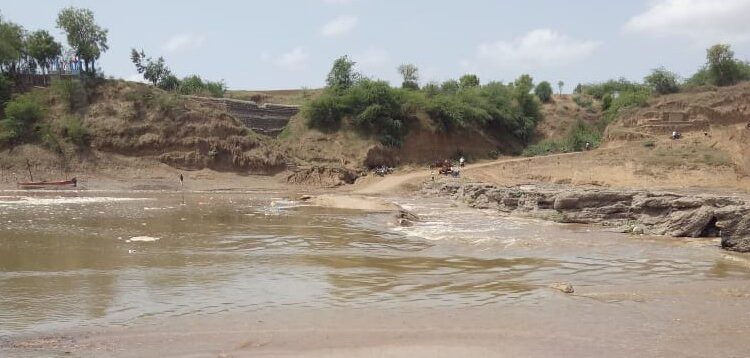 ‘हेच’ पाणी आम्ही मे महिन्यात मागत होतो; जगन्नाथ बाविस्कर यांची स्पष्टोक्ती