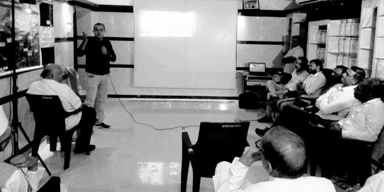 आपल्या मातीचे आरोग्य सांभाळा तरच तुमचे आरोग्य सुधारेल; डॉ.प्रशांत राजपूत यांचे मत      