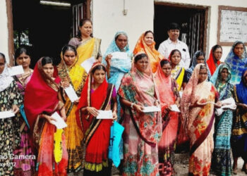 राष्ट्रीय कुटूंब अर्थसहाय्य योजनेंतर्गत ३५ लाभार्थ्यांना आमदारांच्या हस्ते धनादेश वाटप; प्रति लाभार्थी २० हजार प्रमाणे ७ लाखाचे करण्यात आले वाटप..!