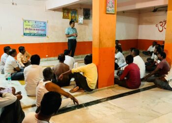 वर्डी येथे कापूस व इतर पिकांवरील कीड रोगांची ओळख व कीड रोगांचे व्यवस्थापन यासंबंधी शेतकरी कार्यशाळा संपन्न