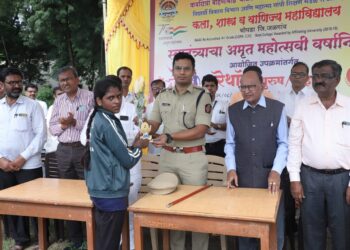 चोपडा महाविद्यालयात ‘मॅरेथॉन स्पर्धा’ उत्साहात संपन्न!!