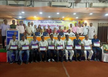 चोपड्यात रोटरी तर्फे शिक्षक दिनानिमित्त ‘नेशन बिल्डर अवॉर्ड – २०२२’ चा वितरण सोहळा उत्साहात संपन्न
