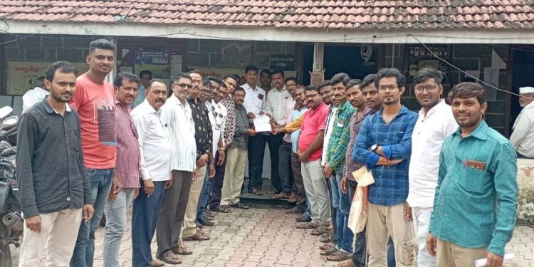 अत्याचार पिडीत चिमुरडीला न्याय मिळावा; चोपडा सकल नाभिक समाजातर्फे तहसीलदारांना निवेदनाद्वारे मागणी