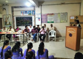 चोपडा येथील अध्यापक विद्यालयात नवोदितांचा प्रवेशोत्सव व बक्षीस वितरण समारंभ संपन्न