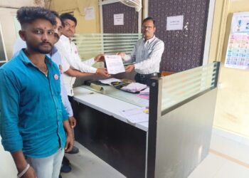 ऊसाला पहिली उचल २५०० रुपये द्या अन्यथा ठिय्या आंदोलन; शेतकरी संघटना आक्रमक!!