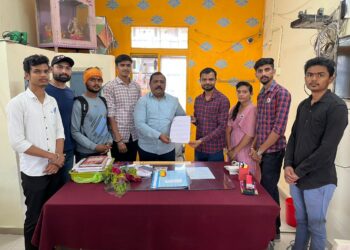 विद्यार्थीनींकरीता मोफत बससेवा सुरु करावी; अखिल भारतीय विद्यार्थी परिषदेची निवेदनाद्वारे मागणी