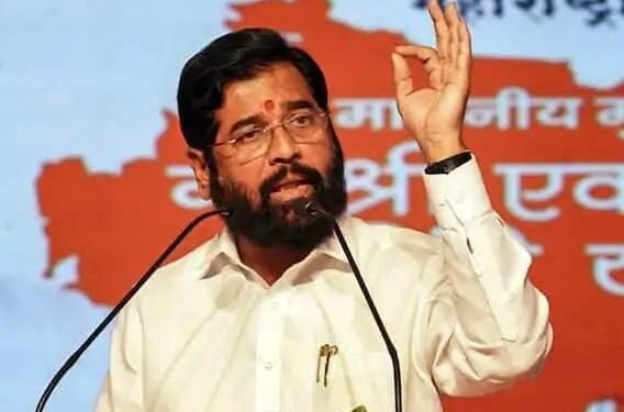 शिवसेना आणि धनुष्यबाण मिळालं एकनाथ शिंदेंना!; निवडणुक आयोगाचा उद्धव ठाकरेंना मोठा धक्का