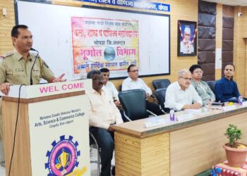 वसुंधरेचे संवर्धन करणे हे सर्वांचे कर्तव्य : पोलीस निरीक्षक के.के. पाटील