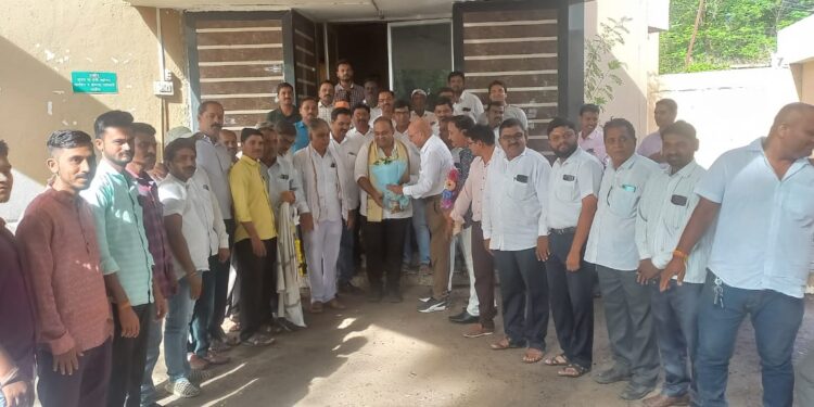 चोपडा भाजपच्या वतीने रोहीत निकम यांचा सत्कार संपन्न