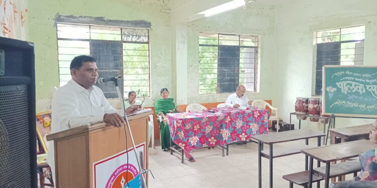 विद्यार्थी केंद्र बिंदू असला तरी पालक महत्वाचा घटक आहे – एच. बी. मोरे