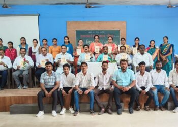 समाजकार्य महाविद्यालयात शिक्षकदिन उत्साहात साजरा