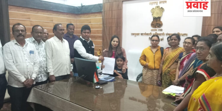 अवैधरित्या उभारलेले मोबाईल टॉवर हटवा !