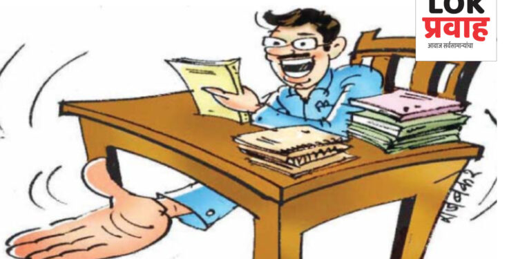 ५००० रुपयाची लाच घेतांना लाचखोर ग्रामसेवकास रंगेहात अटक