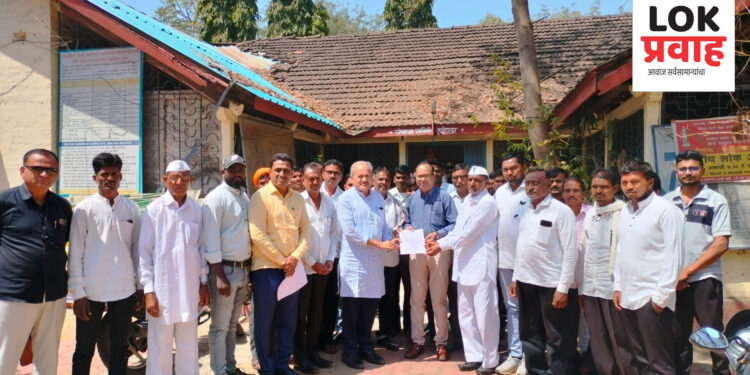 आदिवासी भागातील नागरीकांच्या विविध समस्यांबाबत काँग्रेसचे गटविकास अधिकारी यांना निवेदन