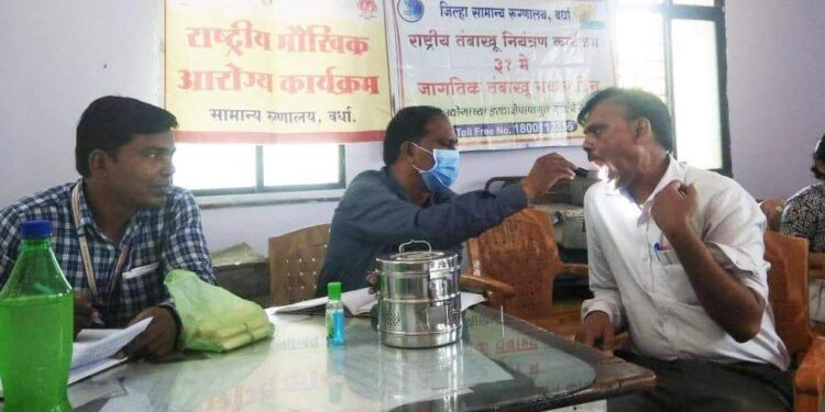 रामनगर एसटी आगारात मौखिक आरोग्य तपासणी शिबीर संपन्न