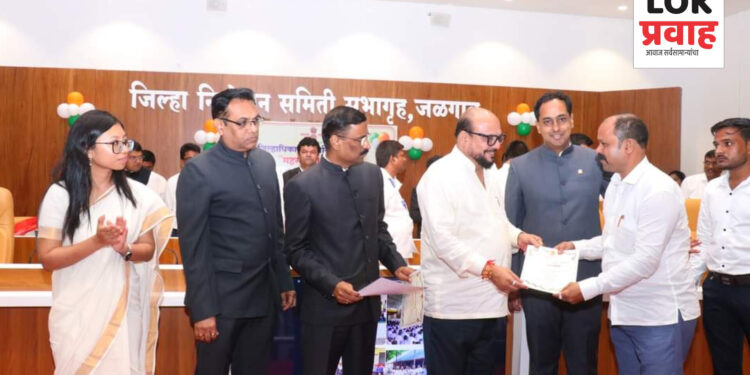 जितेंद्र धनगर यांना सलग तिसऱ्यांदा “उत्कृष्ट कोतवाल” म्हणून पुरस्कार