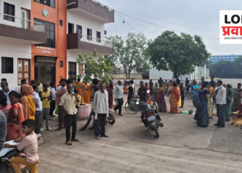 चोपड्यात बांधकाम कामगारांच्या साहित्य वाटपात अनियमितता