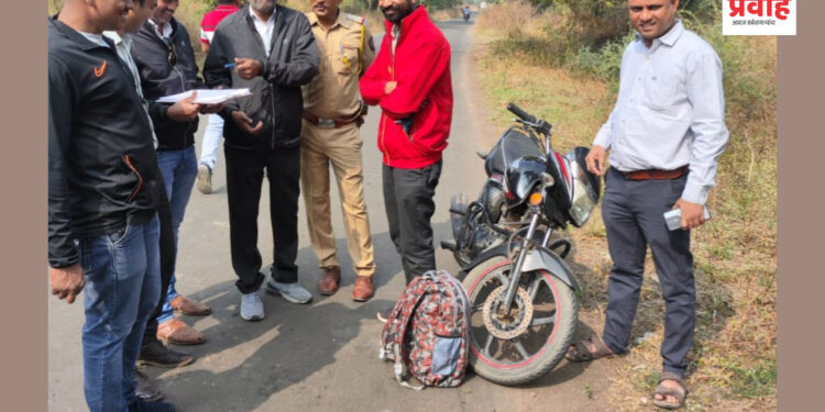 गांजा व चरस बाळगणा-या इसमास अटक, चोपडा शहर पोलिसांची धडक कारवाई