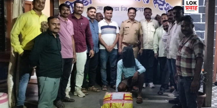 चोपड्यात गांजा घेवून येणारा मोटारसायकलस्वार अटकेत