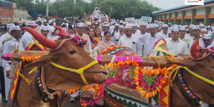चोपडा येथे कृषी दिनानिमित्त ..कृषी दिंडी..!