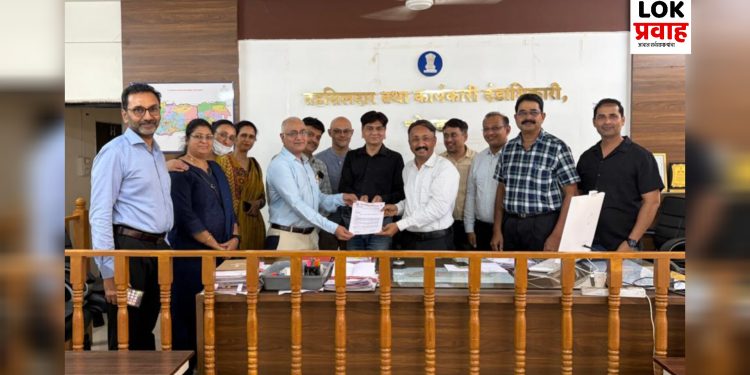डोंबिवलीतील महिला डॉक्टरवरील हल्ल्याच्या निषेधार्थ आयएमए चोपडातर्फे तहसीलदारांना निवेदन